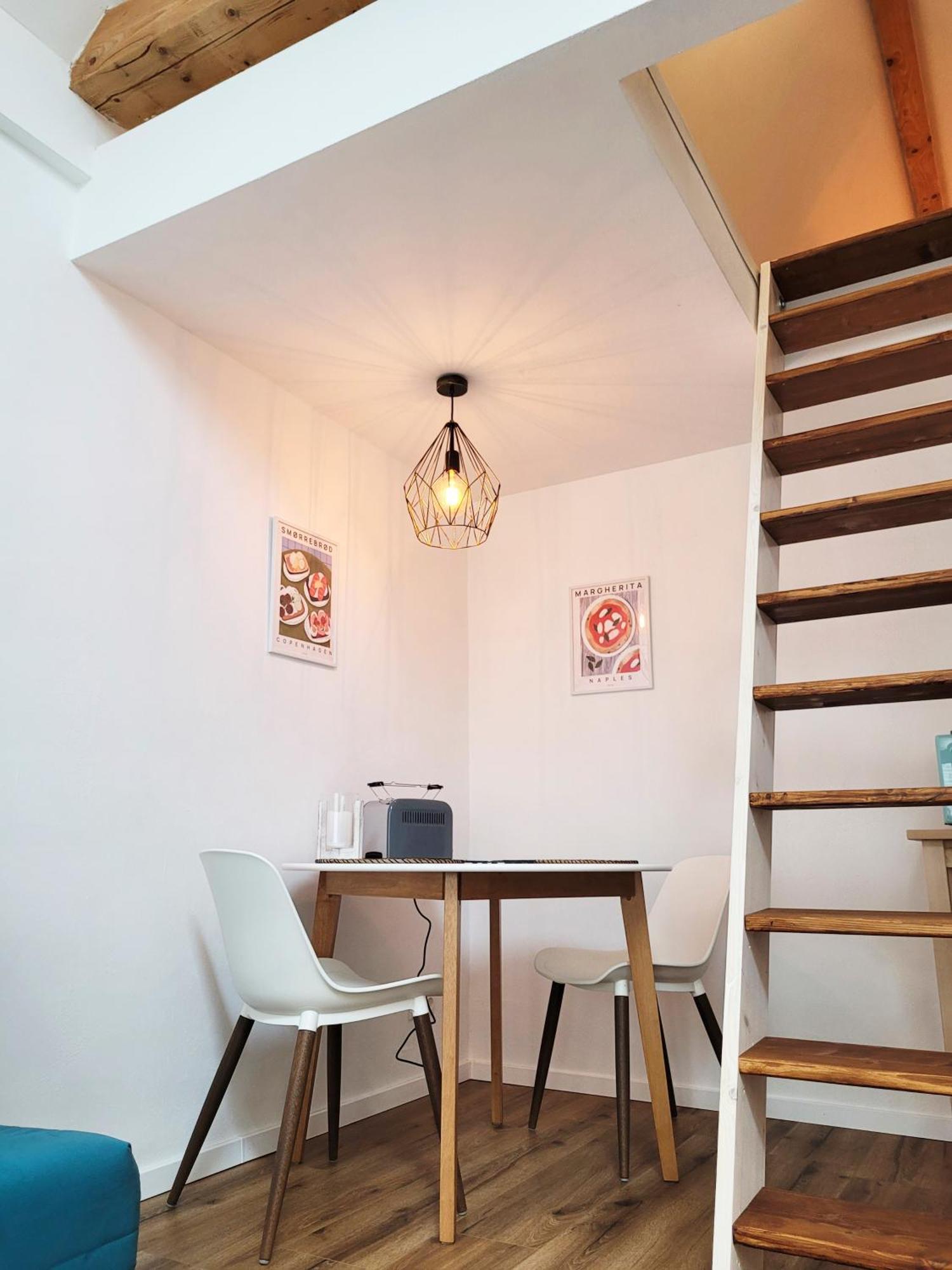 Modernes 1-Zimmer-Apartment Mit Galerie-Schlafkoje Im Skandinavischen Stil Ostenfeld  المظهر الخارجي الصورة
