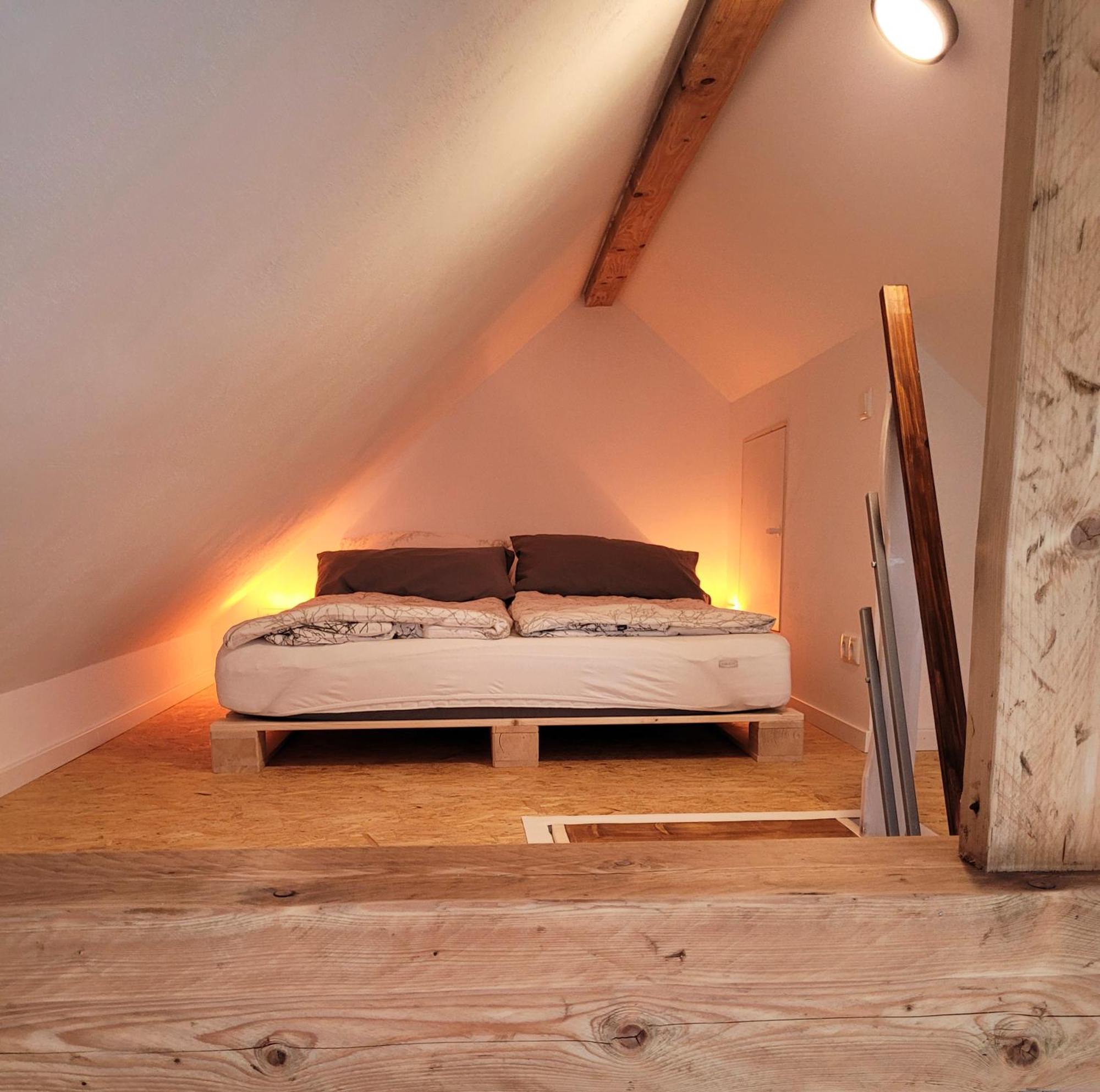 Modernes 1-Zimmer-Apartment Mit Galerie-Schlafkoje Im Skandinavischen Stil Ostenfeld  المظهر الخارجي الصورة